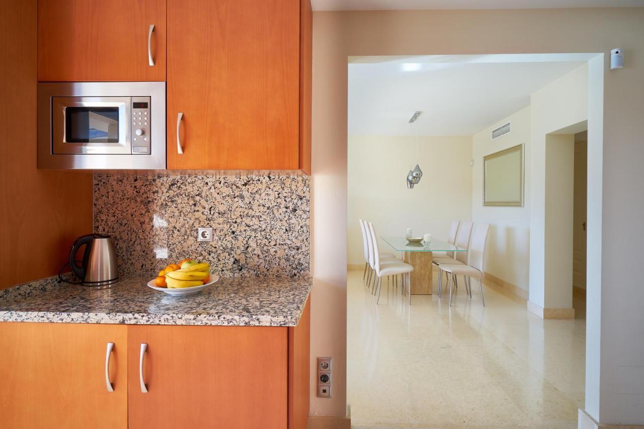 Ferienwohnung Capanes Del Golf Benahavís Exterior foto